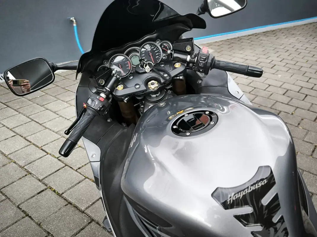 Suzuki GSX 1250FA 2010 - 9500 EUR, 34000 km - AUTO.MOTO.pt - 34000km - foto 8 de 10