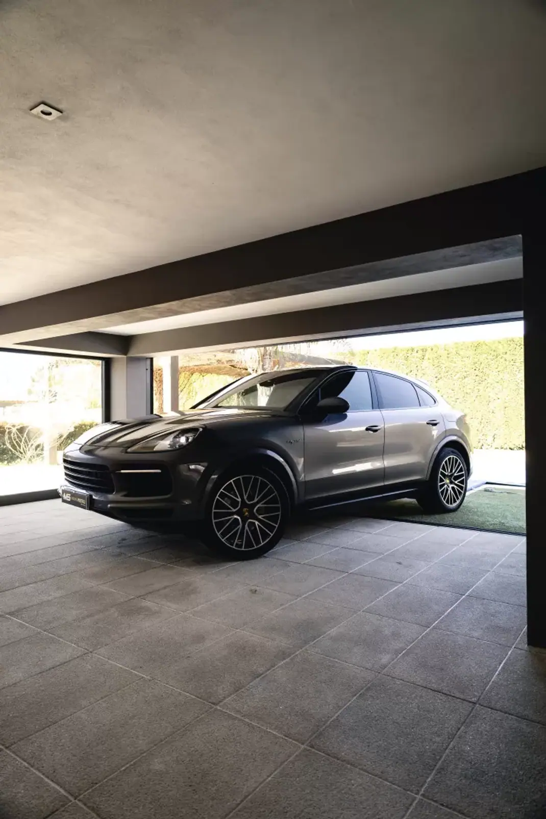 Porsche Cayenne Coupé 2019 - 62900 EUR, 253000 km - AUTO.MOTO.pt - 253000km - foto 20 de 40