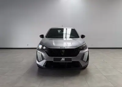 Peugeot 2008 2025 — photo 2 of 17