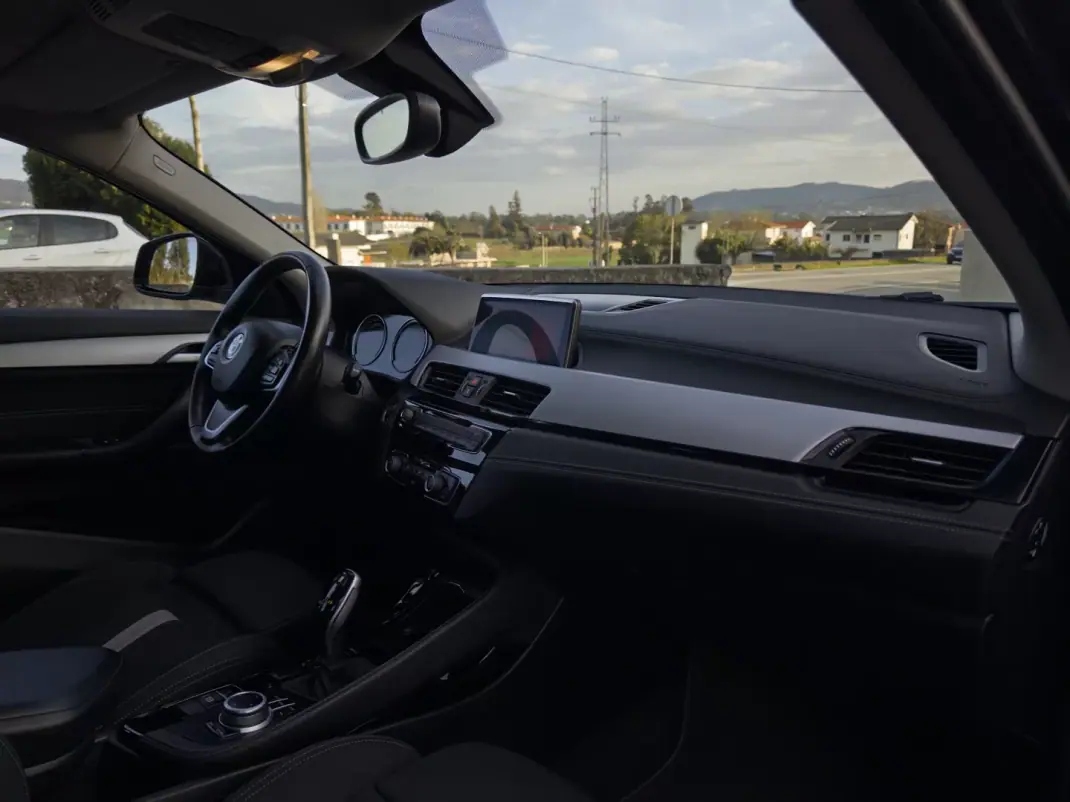 BMW X2 2020 - 23990 EUR, 108000 km - AUTO.MOTO.pt - 108000km - foto 41 de 42