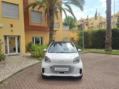 Smart ForTwo Coupé 2022 - 12900 EUR, 19500 km - AUTO.MOTO.pt - 19500km - foto 9 de 10