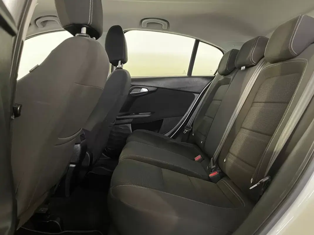 Fiat Tipo 2019 - 8900 EUR, 146000 km - AUTO.MOTO.pt - 146000km - foto 12 de 32