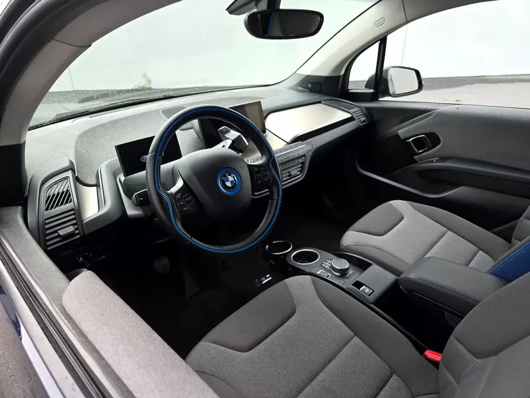 BMW i3 2019 - 19900 EUR, 78800 km - AUTO.MOTO.pt - 78800km - foto 13 de 33