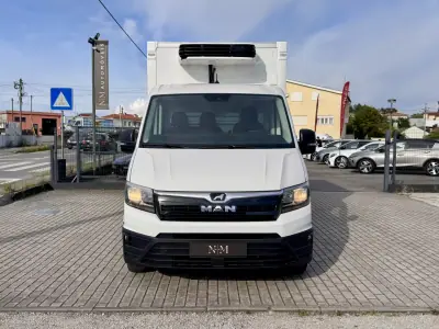 Man TGE 3.180 2019 - 22990 EUR, 343000 km - AUTO.MOTO.pt - 343000km - foto 3 de 16