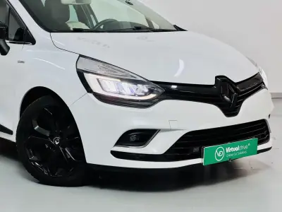Renault Clio 2018 — photo 4 of 57