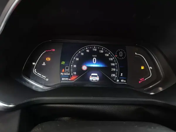 Renault Captur 2023 — photo 3 of 19