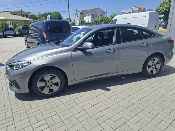 BMW 216 Gran Coupé 2022 - 23550 EUR, 53553 km - AUTO.MOTO.pt - 53553km - foto 16 de 36