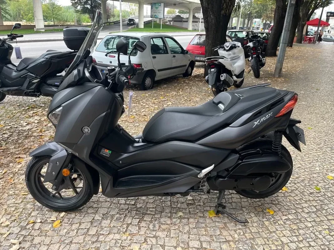 Yamaha V Star 250 2022 - 3950 EUR, 28105 km - AUTO.MOTO.pt - 28105km - foto 1 de 12