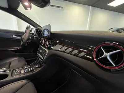 Mercedes-Benz CLA 45 AMG 2019 - 39990 EUR, 95000 km - AUTO.MOTO.pt - 95000km - foto 11 de 57