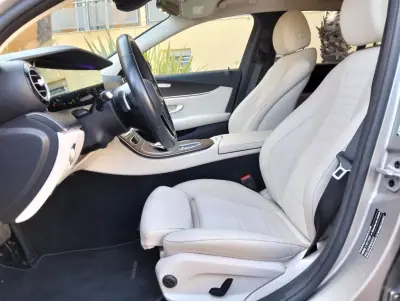 Mercedes-Benz E 300 2020 - 31480 EUR, 125000 km - AUTO.MOTO.pt - 125000km - foto 15 de 15