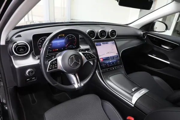 Mercedes-Benz C 220 2022 - 29800 EUR, 86300 km - AUTO.MOTO.pt - 86300km - foto 4 de 12