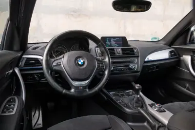 BMW 120 2013 - 16990 EUR, 170000 km - AUTO.MOTO.pt - 170000km - foto 17 de 37