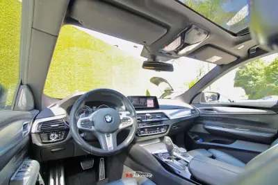 BMW 620 Gran Turismo 2019 - 36750 EUR, 104000 km - AUTO.MOTO.pt - 104000km - foto 3 de 66