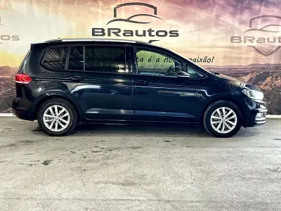 Volkswagen Touran 2017 - 18900 EUR, 171666 km - AUTO.MOTO.pt - 171666km - foto 5 de 31