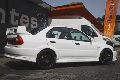 Mitsubishi Lancer 1998 - 125000 EUR, 54109 km - AUTO.MOTO.pt - 54109km - foto 9 de 30
