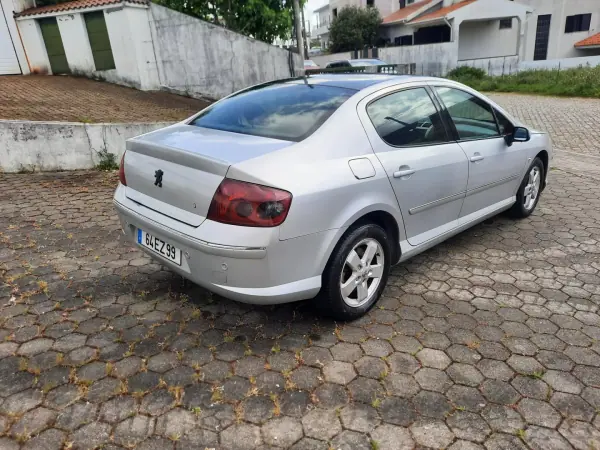 Peugeot 407 2008 - 4995 EUR, 222147 km - AUTO.MOTO.pt - 222147km - foto 4 de 11