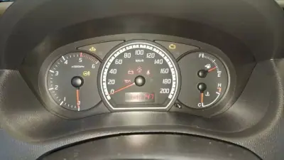 Suzuki Swift 2008 - 6480 EUR, 165747 km - AUTO.MOTO.pt - 165747km - foto 32 de 39