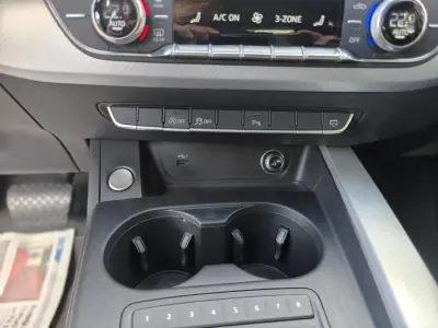 Audi A4 Avant 2019 - 23990 EUR, 79500 km - 79500km - foto 43 de 46