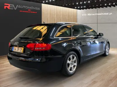 Audi A4 Avant 2010 - 9950 EUR, 287536 km - AUTO.MOTO.pt - 287536km - foto 3 de 20