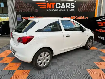 Opel CORSA VAN 1.3 CDTI 2018 - 6000 EUR, 160390 km - AUTO.MOTO.pt - 160390km - foto 2 de 9