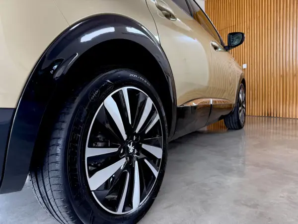 Peugeot 3008 2017 - 18500 EUR, 155000 km - AUTO.MOTO.pt - 155000km - foto 99 de 112