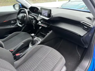 Peugeot 2008 2021 - 14900 EUR, 159000 km - AUTO.MOTO.pt - 159000km - foto 26 de 31