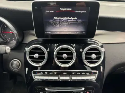Mercedes-Benz GLC 250 2018 - 34900 EUR, 112000 km - AUTO.MOTO.pt - 112000km - foto 14 de 27