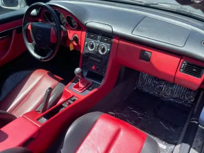 Mercedes-Benz SLK 200 1997 - 10900 EUR, 114000 km - AUTO.MOTO.pt - 114000km - foto 10 de 11