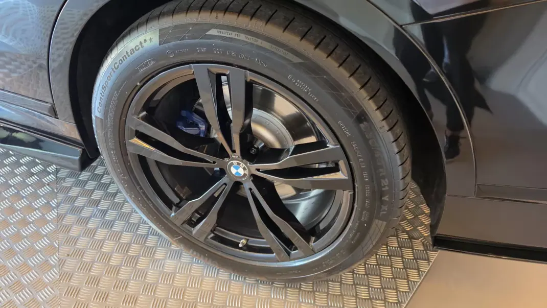 BMW X7 2022 - 65900 EUR, 194444 km - AUTO.MOTO.pt - 194444km - foto 39 de 72