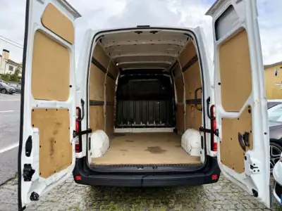 Opel Movano 2.3 L2H2 136Cv | GPS | IVA DEDUTÍVEL 2021 - 21950 EUR, 108000 km - AUTO.MOTO.pt - 108000km - foto 16 de 17