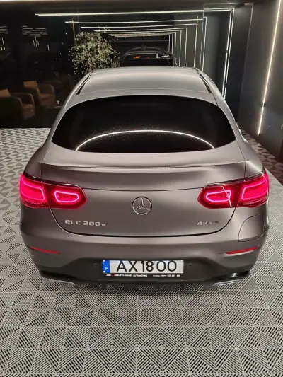 Mercedes-Benz GLC 300 2023 - 54750 EUR, 108000 km - AUTO.MOTO.pt - 108000km - foto 11 de 28