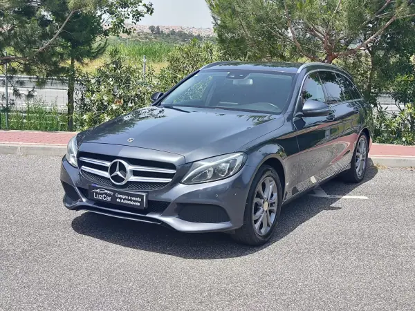 Mercedes-Benz C 200 2015 - 12480 EUR, 333200 km - AUTO.MOTO.pt - 333200km - foto 2 de 32