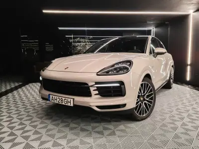Porsche Cayenne Coupé 2021 - 74750 EUR, 125000 km - AUTO.MOTO.pt - 125000km - foto 5 de 32