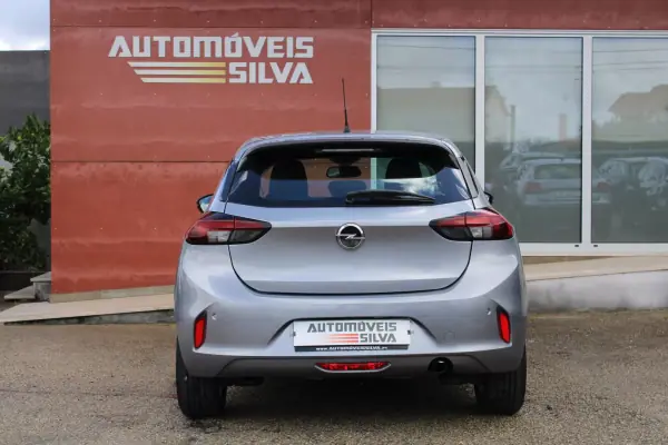 Opel Corsa 2021 - 11490 EUR, 147500 km - AUTO.MOTO.pt - 147500km - foto 8 de 25