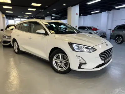 Ford Focus SW 2020 - 12990 EUR, 170000 km - AUTO.MOTO.pt - 170000km - foto 31 de 38