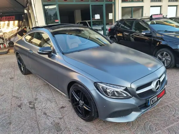 Mercedes-Benz C 180 2016 - 21500 EUR, 90000 km - AUTO.MOTO.pt - 90000km - foto 10 de 14