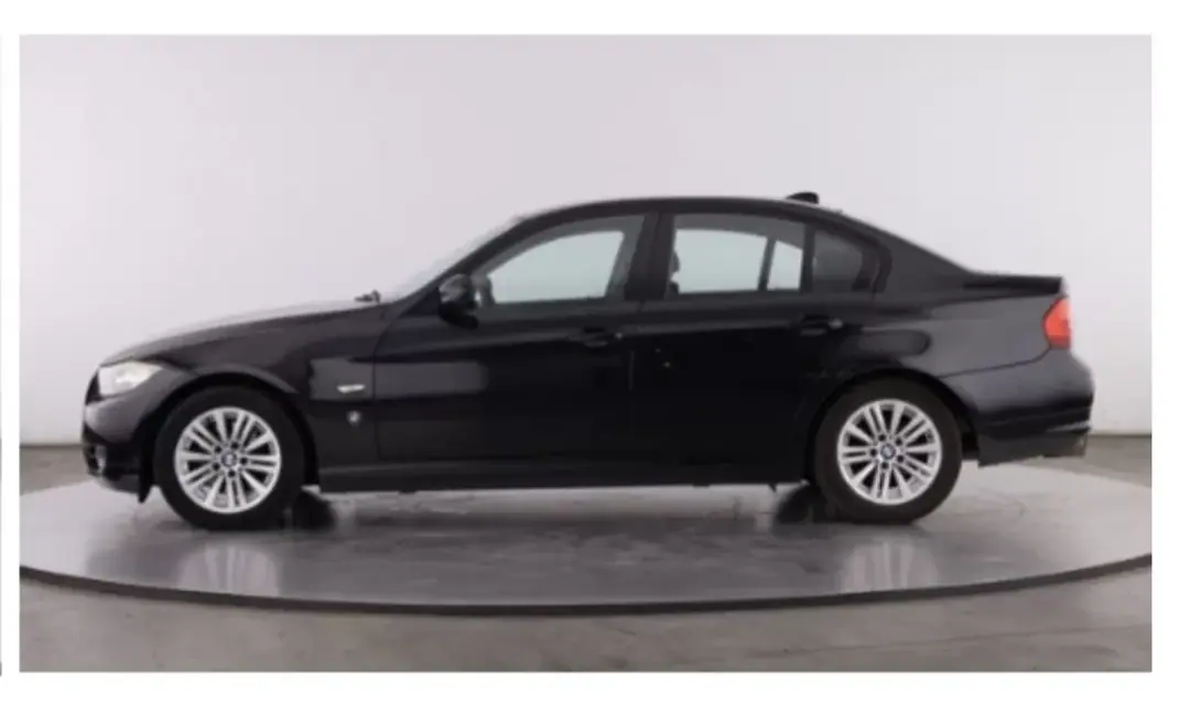 BMW 320 2011 - 12990 EUR, 195123 km - 195123km - foto 5 de 17