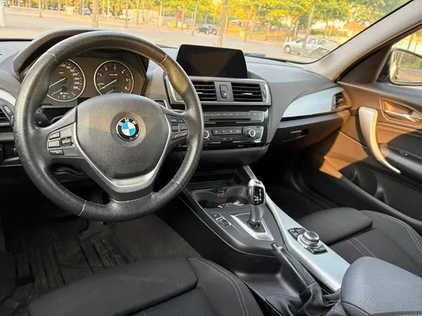 BMW 116 2017 - 18900 EUR, 53517 km - 53517km - foto 13 de 15