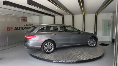 Mercedes-Benz C 180 2017 - 19900 EUR, 83139 km - AUTO.MOTO.pt - 83139km - foto 7 de 53
