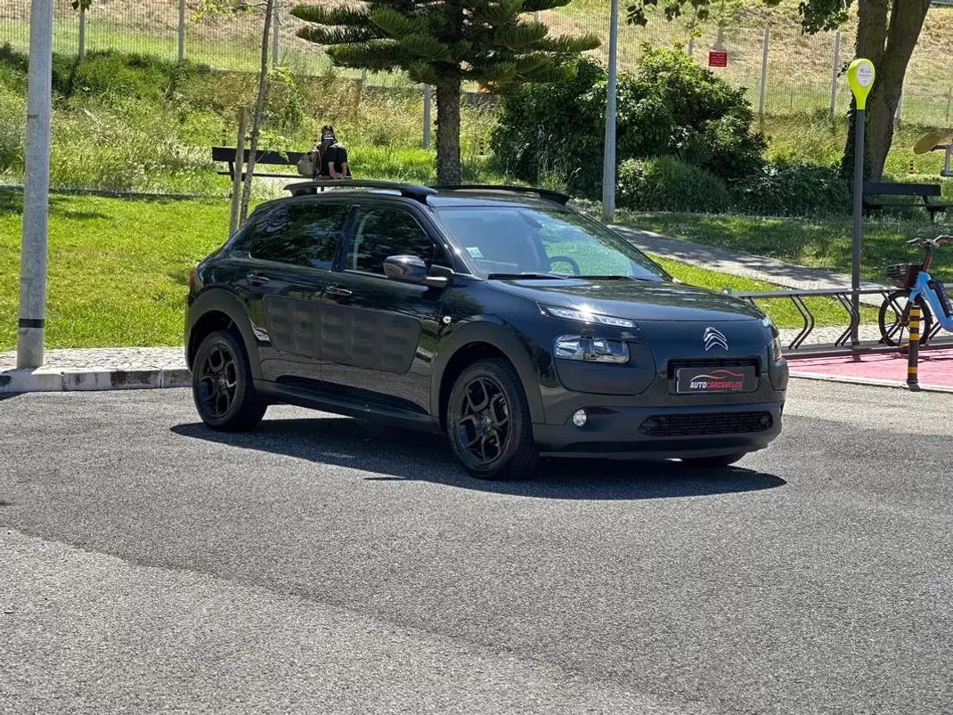 Citroën C4 Cactus 2018 - 9870 EUR, 89500 km - AUTO.MOTO.pt - 89500km - foto 21 de 47
