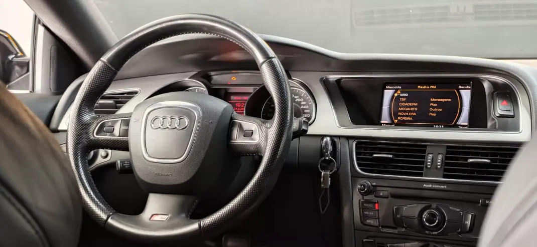 Audi A5 Sportback 2011 - 16990 EUR, 194000 km - AUTO.MOTO.pt - 194000km - foto 28 de 33