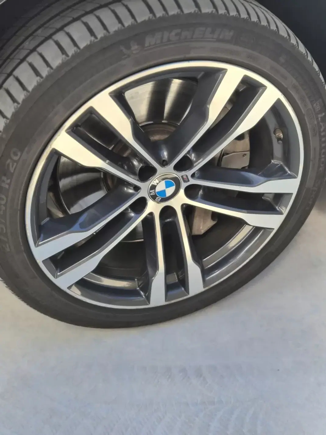 BMW X6 2016 - 50750 EUR, 135000 km - 135000km - foto 11 de 40