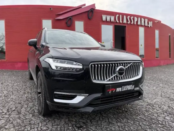 Volvo XC 90 2021 - 44900 EUR, 189000 km - AUTO.MOTO.pt - 189000km - foto 3 de 16