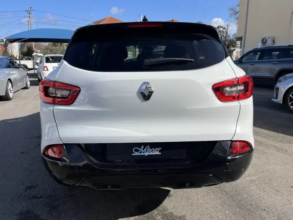 Renault Kadjar 2016 - 11950 EUR, 250000 km - AUTO.MOTO.pt - 250000km - foto 6 de 42