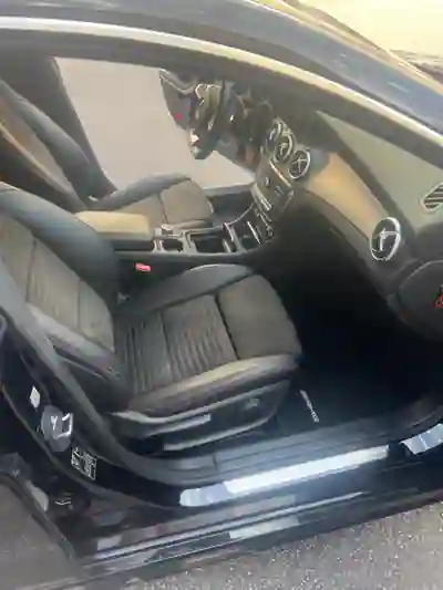 Mercedes-Benz CLA 200 2019 - 26000 EUR, 101000 km - AUTO.MOTO.pt - 101000km - foto 10 de 10