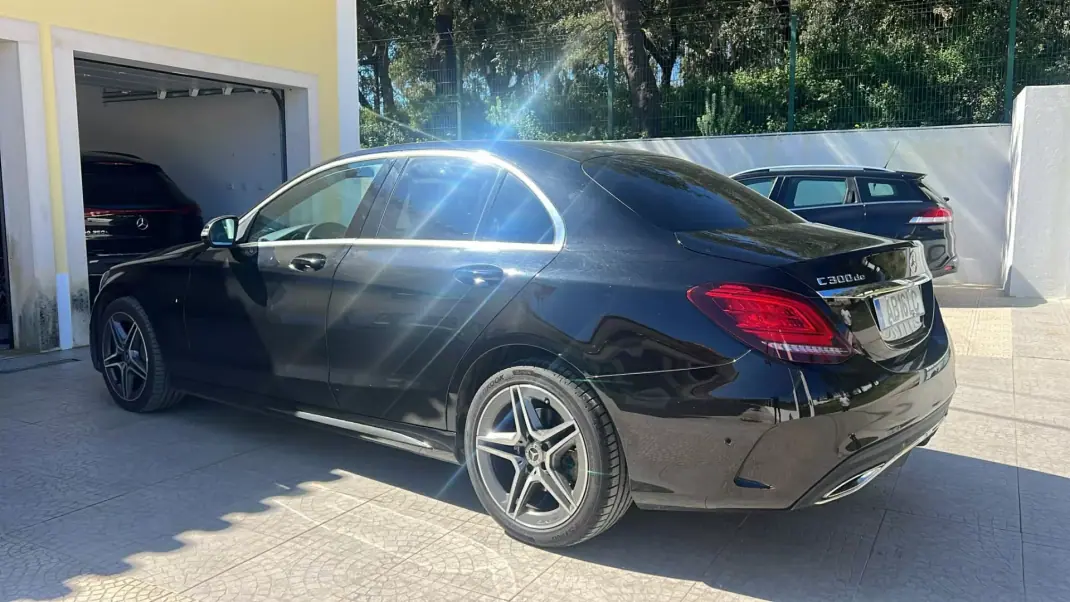 Mercedes-Benz C 300 2020 - 22480 EUR, 190000 km - AUTO.MOTO.pt - 190000km - foto 6 de 12