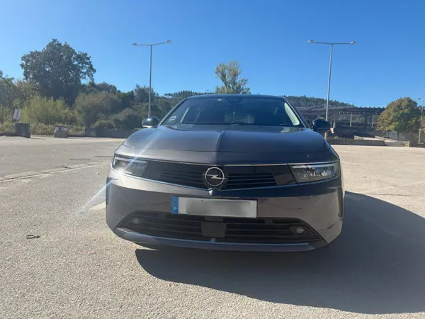 Opel Astra 2023 — foto 2 de 15