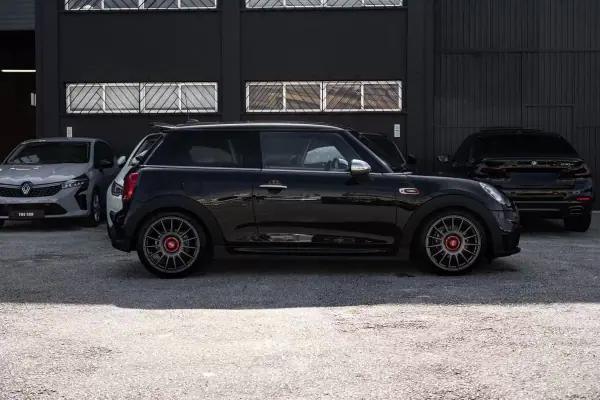 MINI One 2016 - 21500 EUR, 112000 km - AUTO.MOTO.pt - 112000km - foto 2 de 34