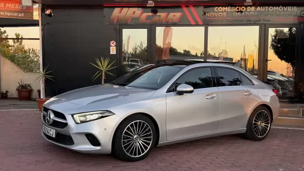 Mercedes-Benz A 180 Limousine d 7G-DCT Edition 19 2019 Diesel — 135 000 km · Setúbal Mercedes-Benz A 180 Limousine d 7G-DCT Edition 19 2019 Diesel