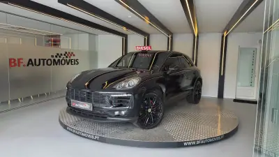 Porsche Macan 2014 - 33900 EUR, 211992 km - AUTO.MOTO.pt - 211992km - foto 11 de 58